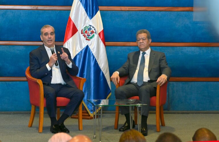 Luis Abinader en reunión con Leonel: “Ninguna de las bandas haitianas está cerca de la frontera”