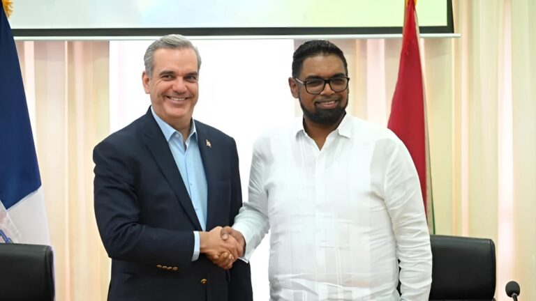 Presidente Luis Abinader viajará este martes a Guyana