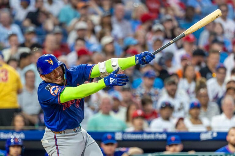 Francisco Álvarez muestra con su poder las ganas para volver con los Mets