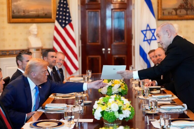 Trump recibe nominación al Nobel de la Paz de parte de Netanyahu
