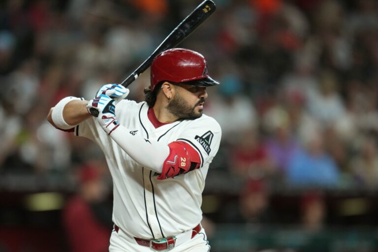 La posible oferta de los Yankees para hacerse con Eugenio Suárez