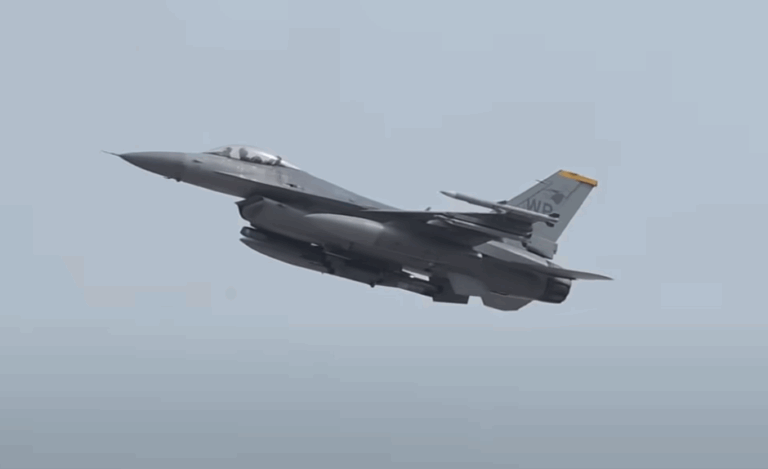 F-16 intercepta avión cerca del club de golf de Trump – #DeInteres   #FVDigital