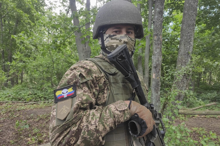 Colombianos se unen a la lucha de Ucrania contra Rusia