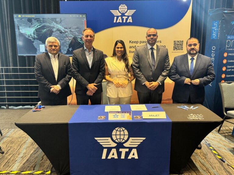 Arajet firma acuerdo con IATA para implementar  #FVDigital