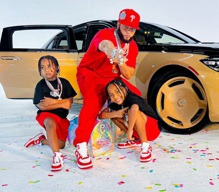 El Alfa: “solo vivo para mi familia, si puedes apoyar a tus hijos, dalo todo por ellos”