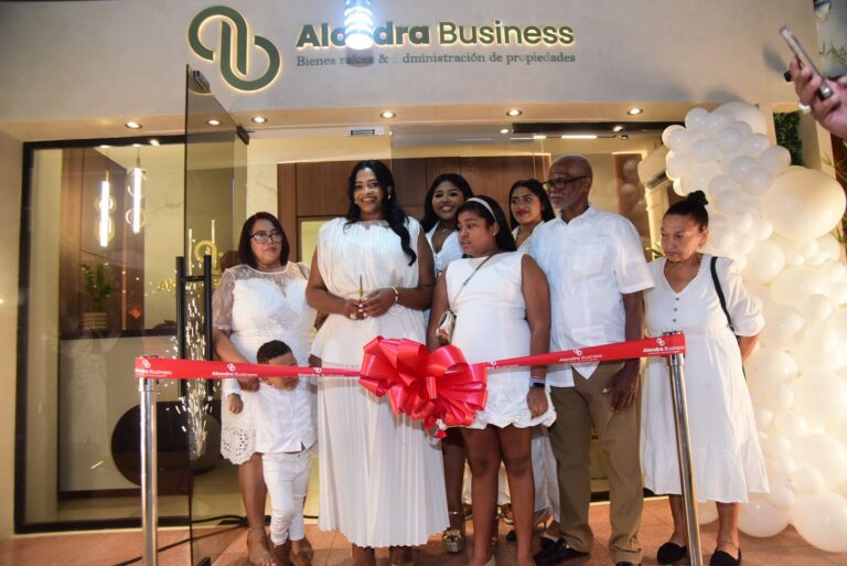 Consolidan liderazgo en el sector inmobiliario con la inauguración de nuevas oficinas en Santiago