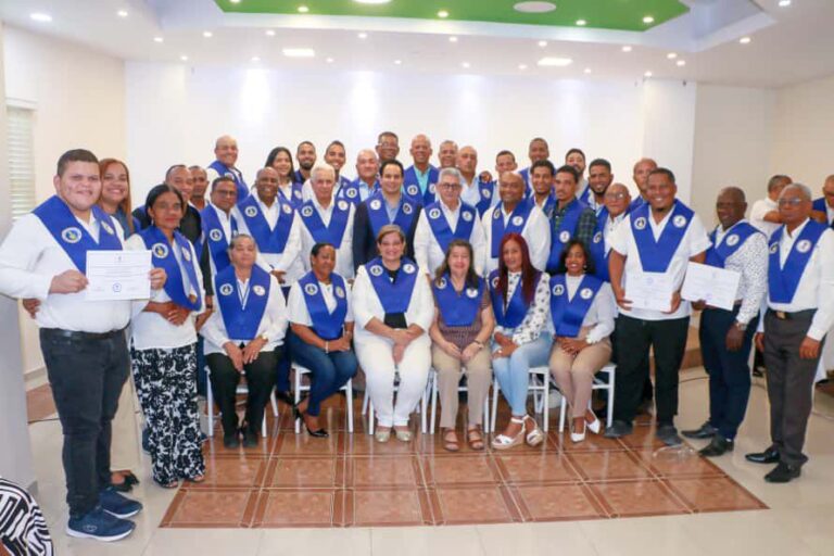 PRM desarrolla programa de formación política y función estatal en Hato Mayor