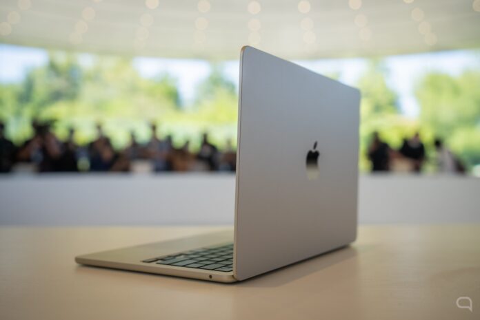 MacBook-Air-M2-Apple-Park-5.jpg