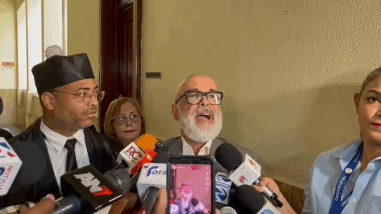 Ángel Martínez anuncia testigo clave en proceso por supuesta difamación #FVDigital #FelixVictorino