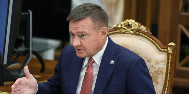 Hallan muerto al ministro de Transportes ruso destituido por Putin este lunes