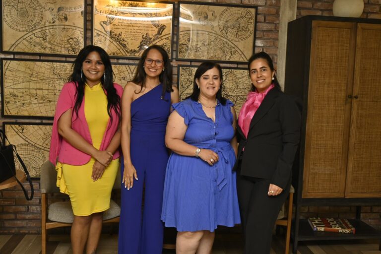 Empresarias en Tenis RD-USA celebran encuentro para mujeres #FVDigital