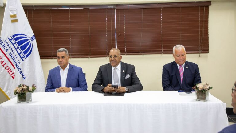 INPOSDOM fortalece su institucionalidad con diplomado estratégico en control interno