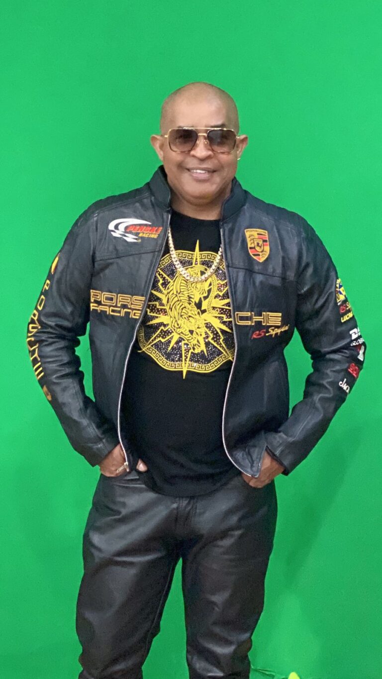 Ricky Castro suena fuerte en la radio nacional