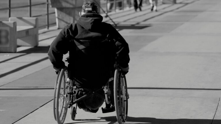 Cada semana uno o dos jóvenes quedan parapléjicos en RD por accidentes de tránsito