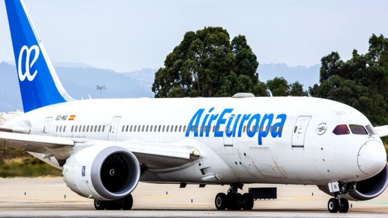 ¡Falsa alarma de bomba! En vuelo que llegó al AILA desde madrid