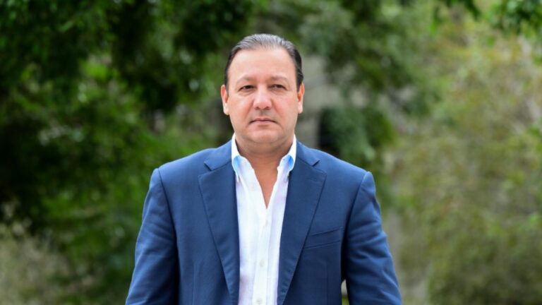 “El Gobierno está legalizando su propia ineficacia con fideicomisos”