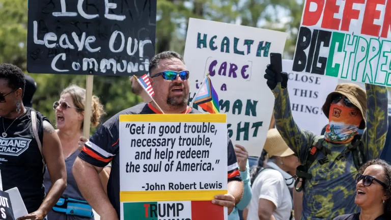 #Mundo:”Es una jaula de perros” #FVDigital