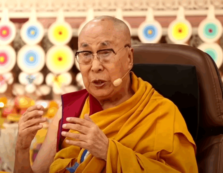 El Dalai Lama sueña con vivir “otros 30 o 40 años” – #DeInteres   #FVDigital