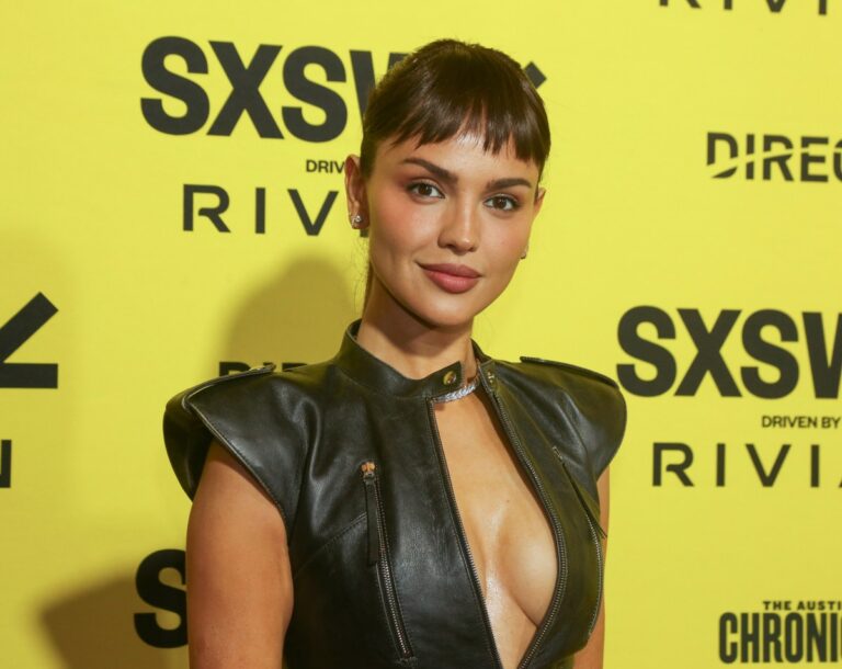 Eiza González, entre las personas más bellas de 2025, según People