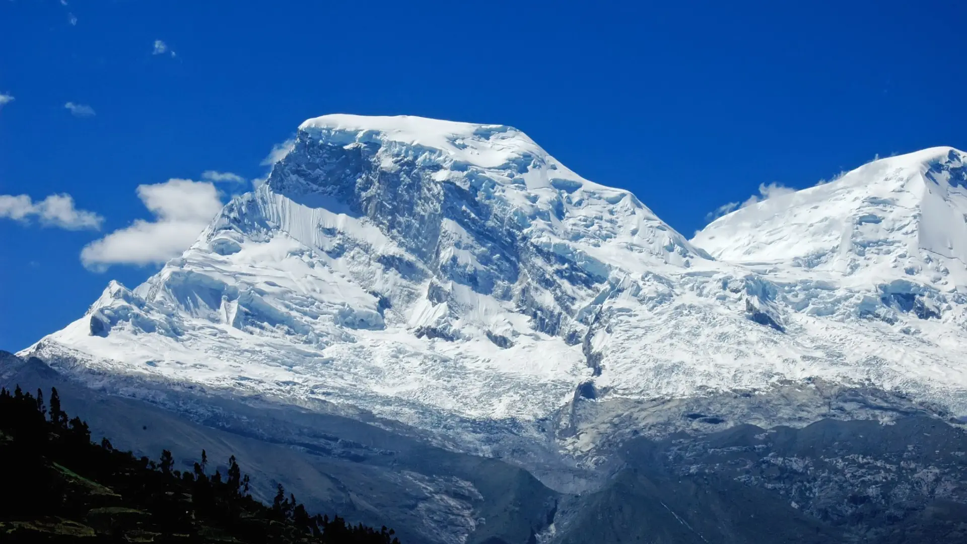 el-nevado-huascaran-en-peru.jpeg