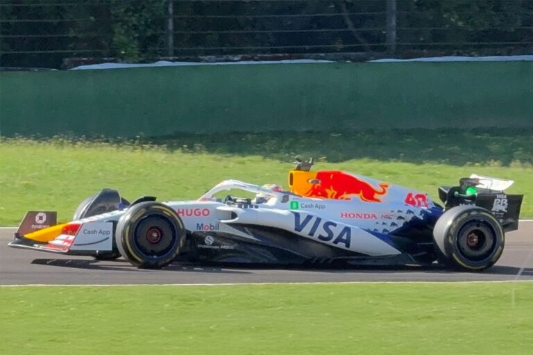 Racing Bulls F1 hace un filming day en Imola con Hadjar, Lawson y Lindblad #F1 #FVDigital