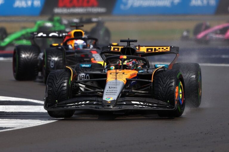 McLaren expone los factores por los que ve “muy dura” la sanción a Piastri #F1 #FVDigital