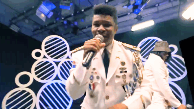 La nueva vaina de Raymond y Miguel: ‘La Migra’ (video)   #FVDigital