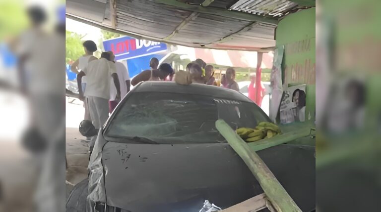 Varias personas resultan heridas tras hecho vial en La Lometa #FVDigital #FelixVictorino