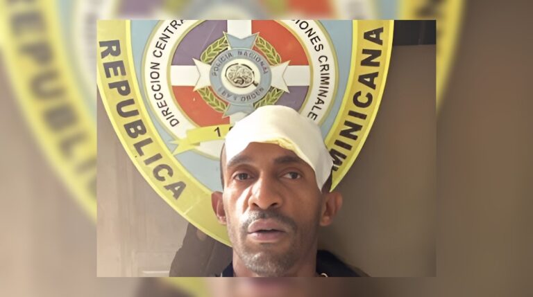 Detienen a hombre en Baní intentando sustraer dinero de una banca #FVDigital #FelixVictorino