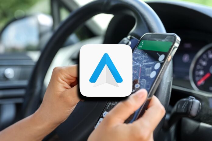 Android-Auto-Phone-Car.jpg