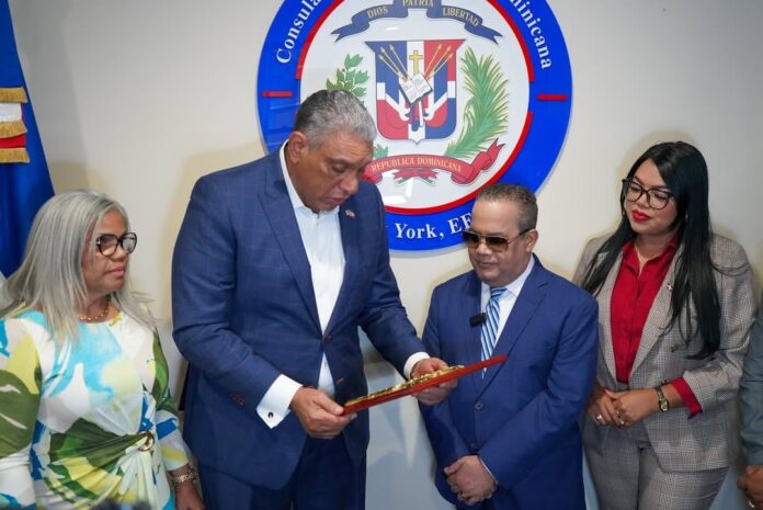 El-Consulado-General-de-la-Republica-Dominicana-en-Nueva-York-representado-por-nuestro-honorabl-3.jp_.jpeg