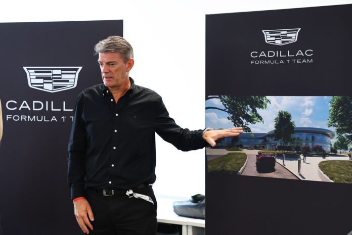graeme-lowdon-cadillac-f1-team.jpg