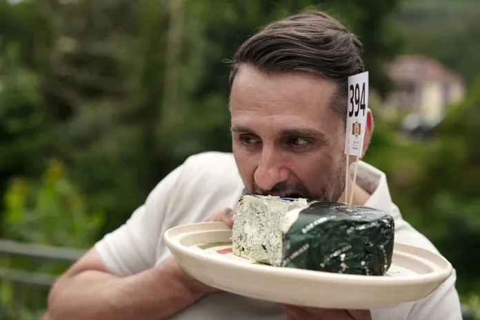 ivan-suarez-mejor-queso-cabrales-mas-caro-del-mundo.webp.webp