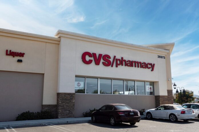 walmart-cvs-panera-cierre-sucursales-2025-shutterstock_2352632333.jpg