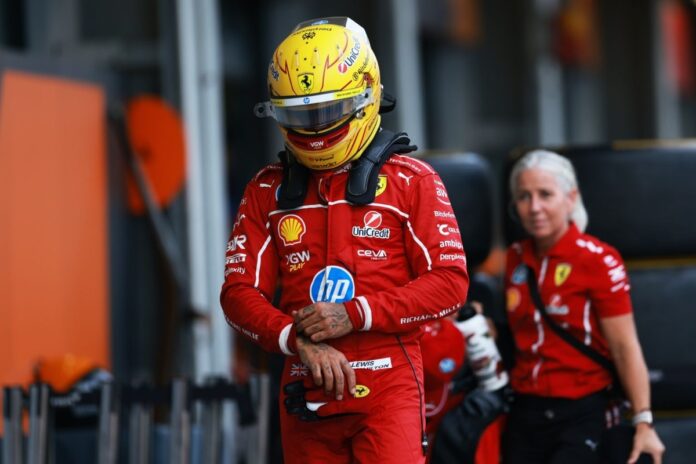 1758696082_lewis-hamilton-ferrari.jpg