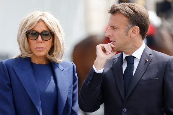AP-Emmanuel-Brigitte-Macron.jpg