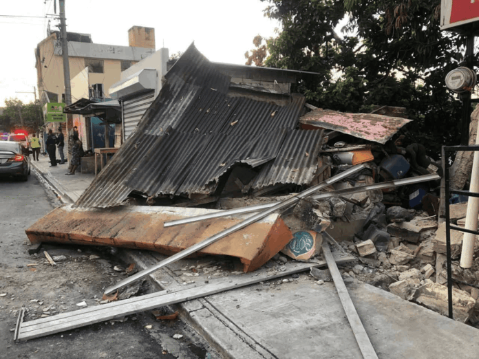 Bomberos de San Cristóbal lesionados en siniestro vial #FVDigital