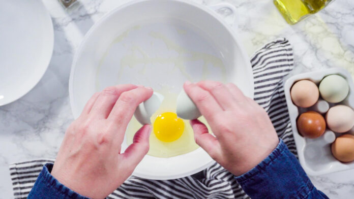 Es-seguro-comer-yemas-de-huevo-poco-cocidas1.jpg