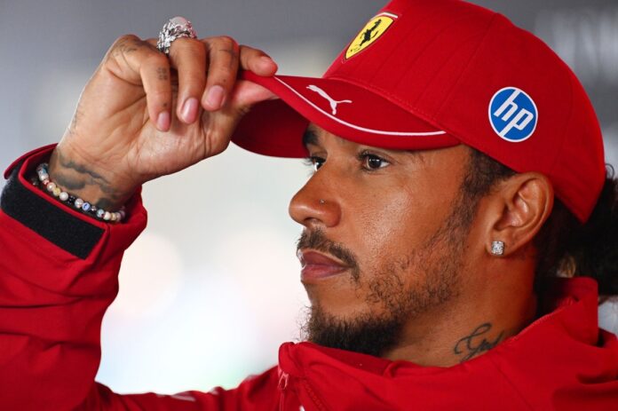 lewis-hamilton-ferrari.jpg