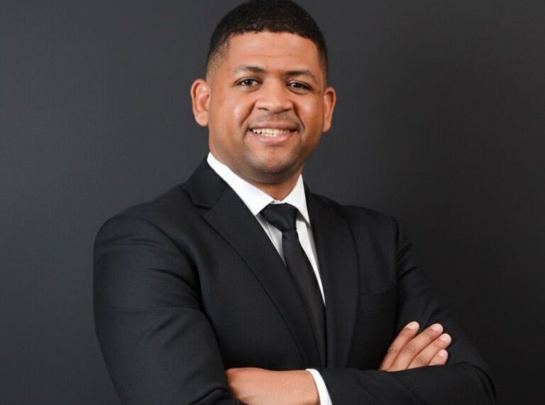 Jóvenes de Azua destacan en el Premio Nacional de la Juventud 2025