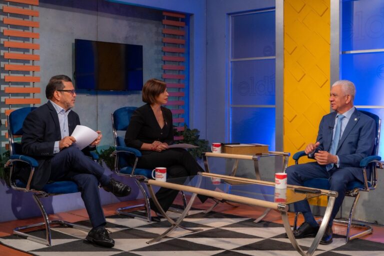 Presidente del Senado reitera trabajo abierto y coordinado para reforma al Código Procesal Penal