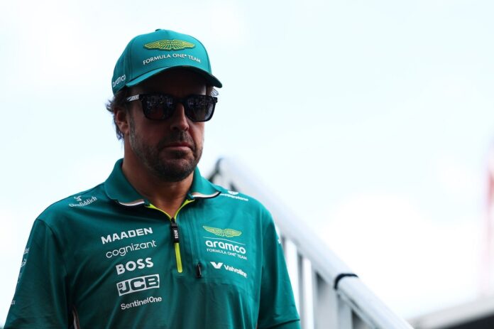 1760741843_fernando-alonso-aston-martin-r.jpg