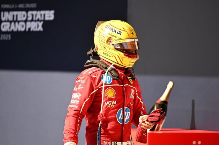 1761152367_lewis-hamilton-ferrari.jpg