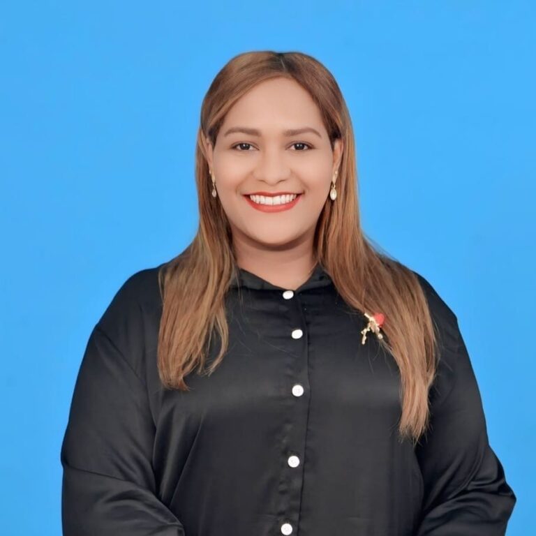 Locutores de San Cristóbal reeligen por unanimidad a Luisanna Medina como presidenta