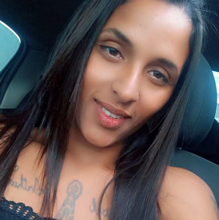 Aline Bianca asesinada a tiros dentro de vehículo en São José dos Pinhais