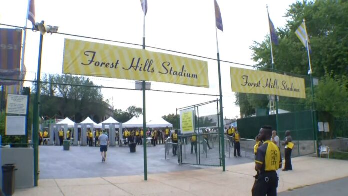 Forest_Hills_Stadium_concert_and_exteriors_file_with_chip_vo_133799029_1195.jpeg