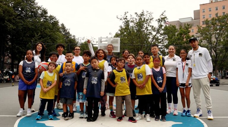 El baloncesto ayuda a inmigrantes a adaptarse a nuestro país