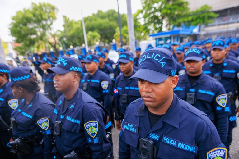 Abinader dice en reforma policial se regularizarán pensiones y sueldos – #DeInteres   #FVDigital