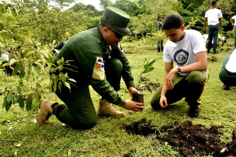SENPA realiza jornada de reforestación en Los Tablones de San Luis