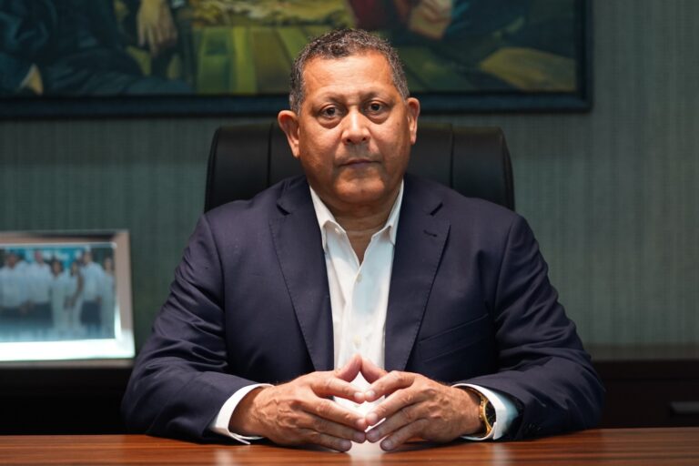 Nelson Núñez instruye a alcaldes ante el paso de Melissa #FVDigital